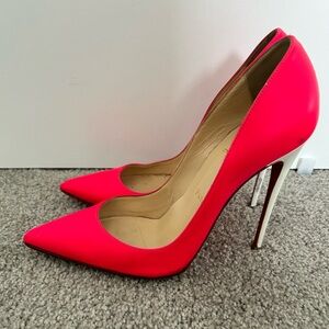 Authentic Christian Louboutin So Kate 120 Fuschia/White Pumps size 38.5